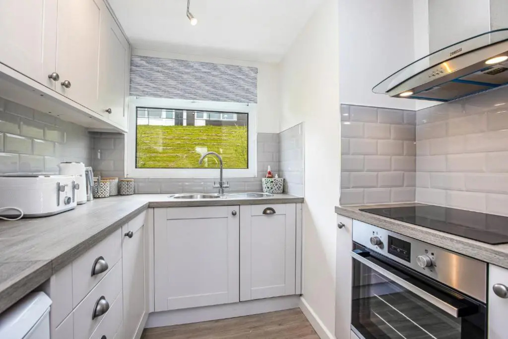 328 Norton Park, Dartmouth