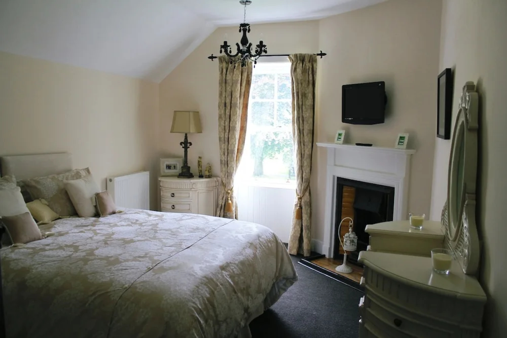 Balmuirfield House
