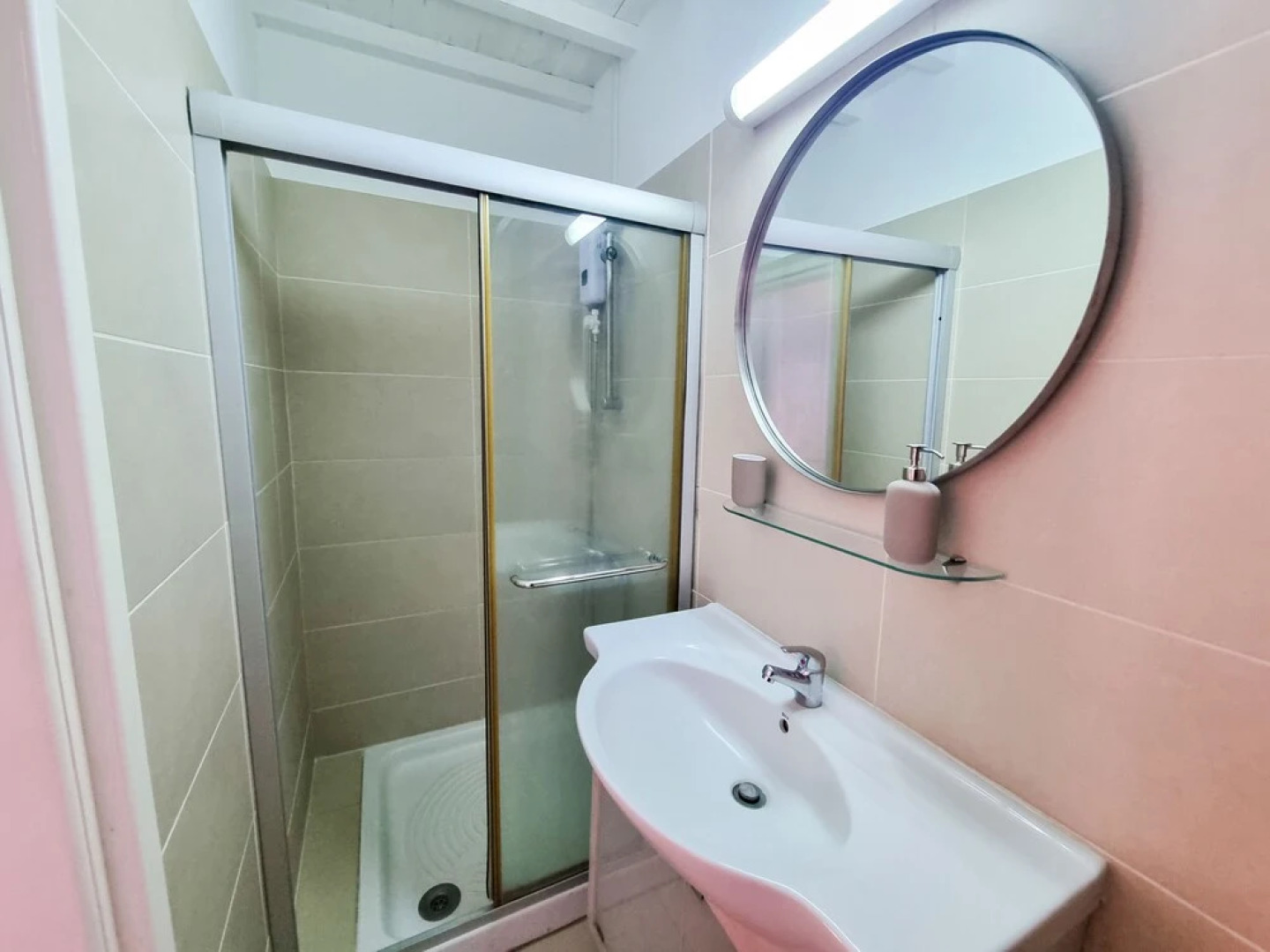 Skarinou Village Poolside Escape Studio