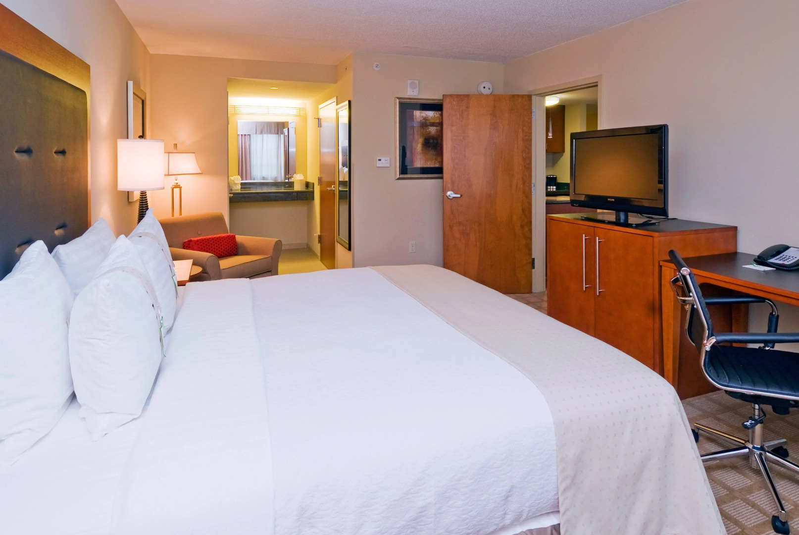 Crowne Plaza Ft. Myers Gulf Coast by IHG