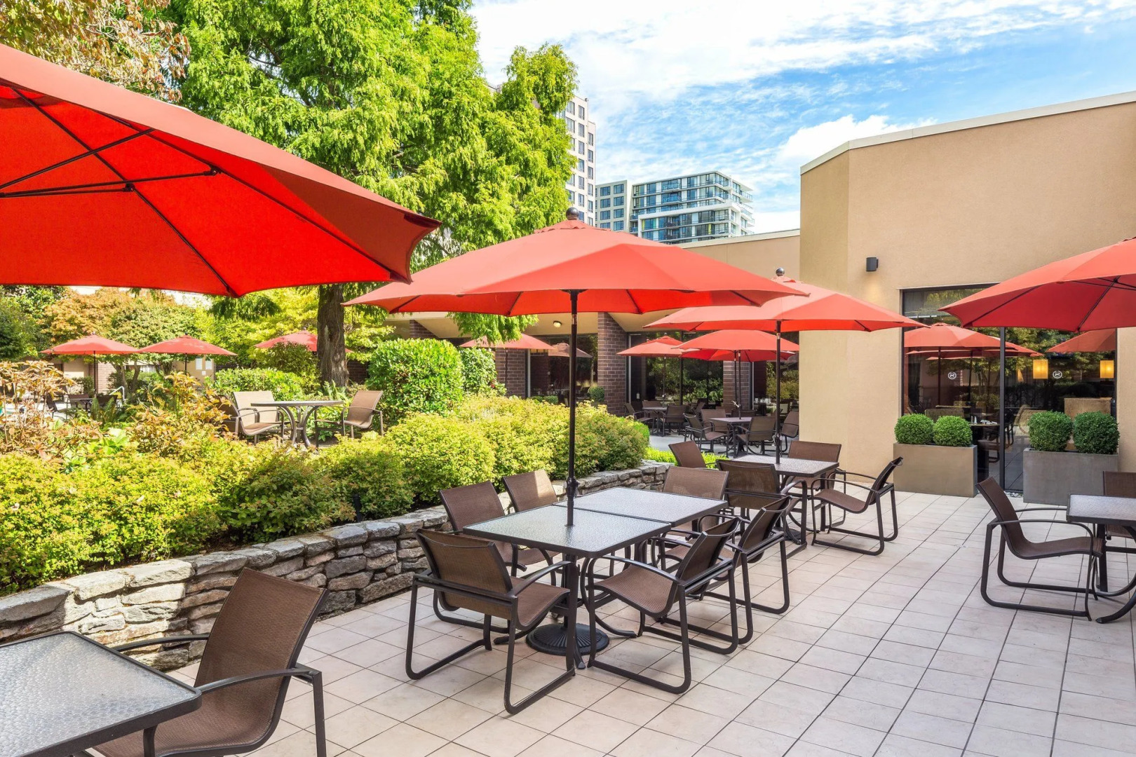 Sheraton Vancouver Airport Hotel