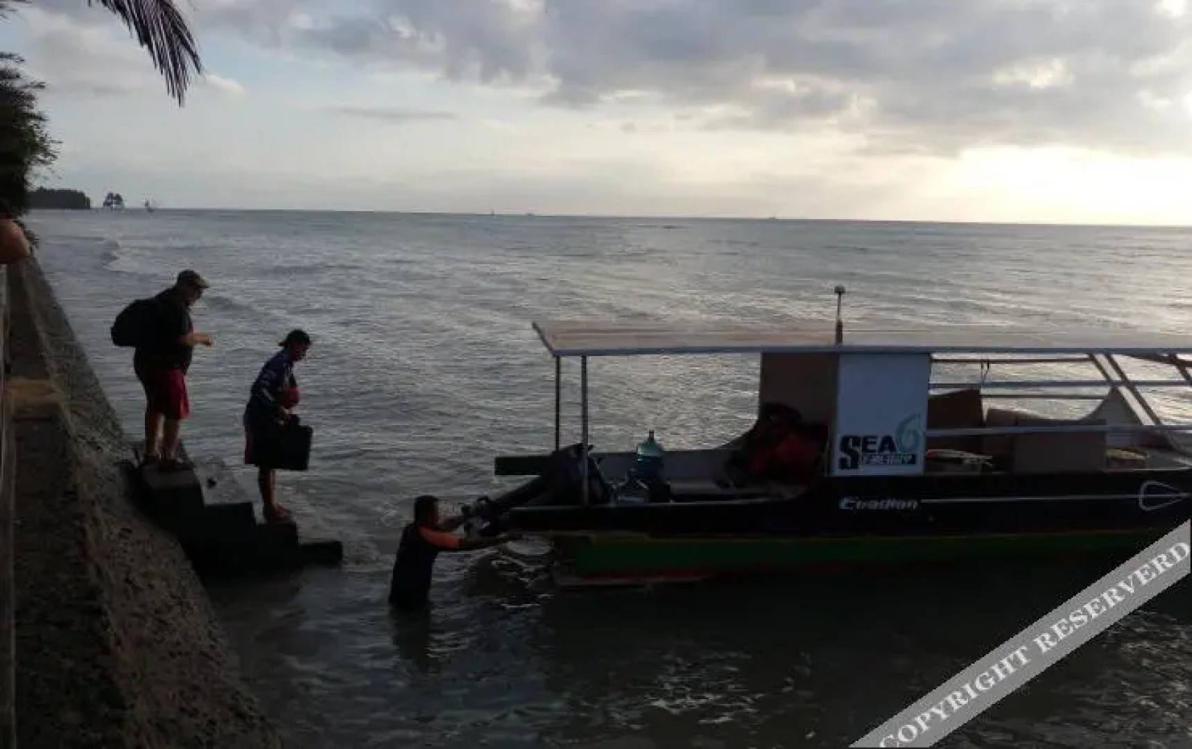 Sunrise Hotel Larantuka