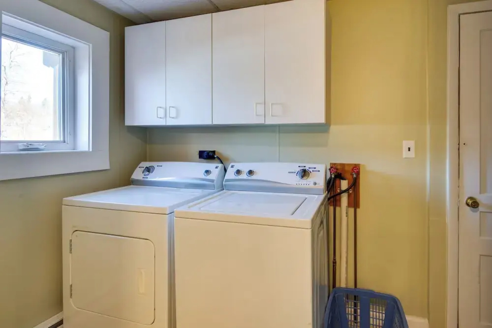 Balcony + Scenic Views: Chautauqua Lake Retreat