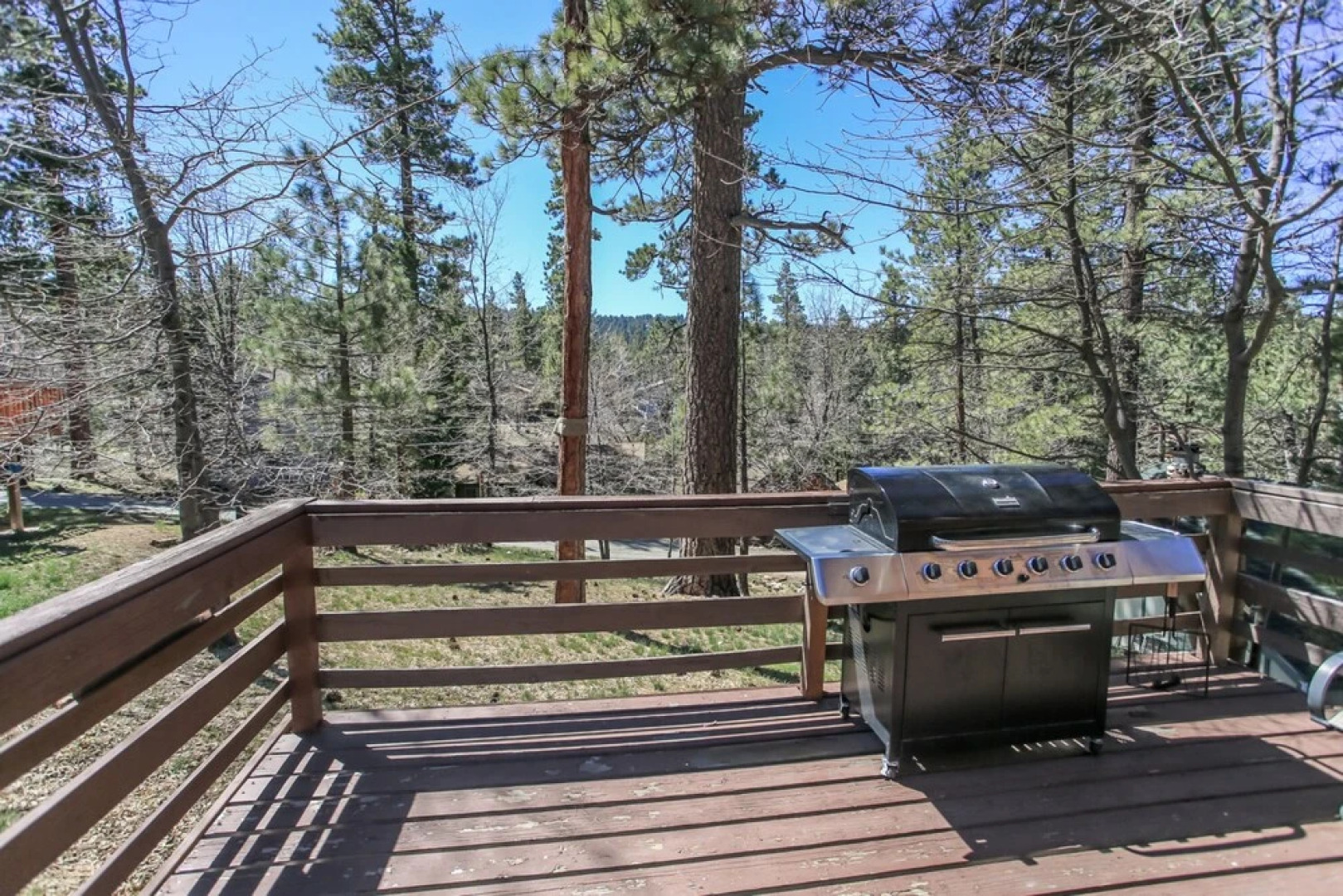 A Honeymooners Hideaway by Big Bear Cool Cabins