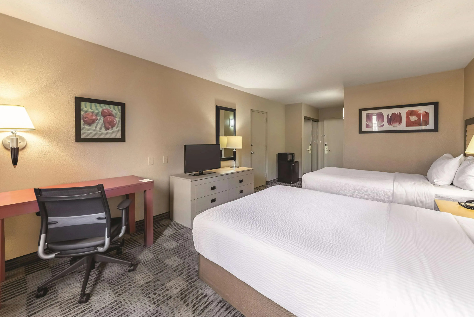 Ramada by Wyndham Fairfield NJ