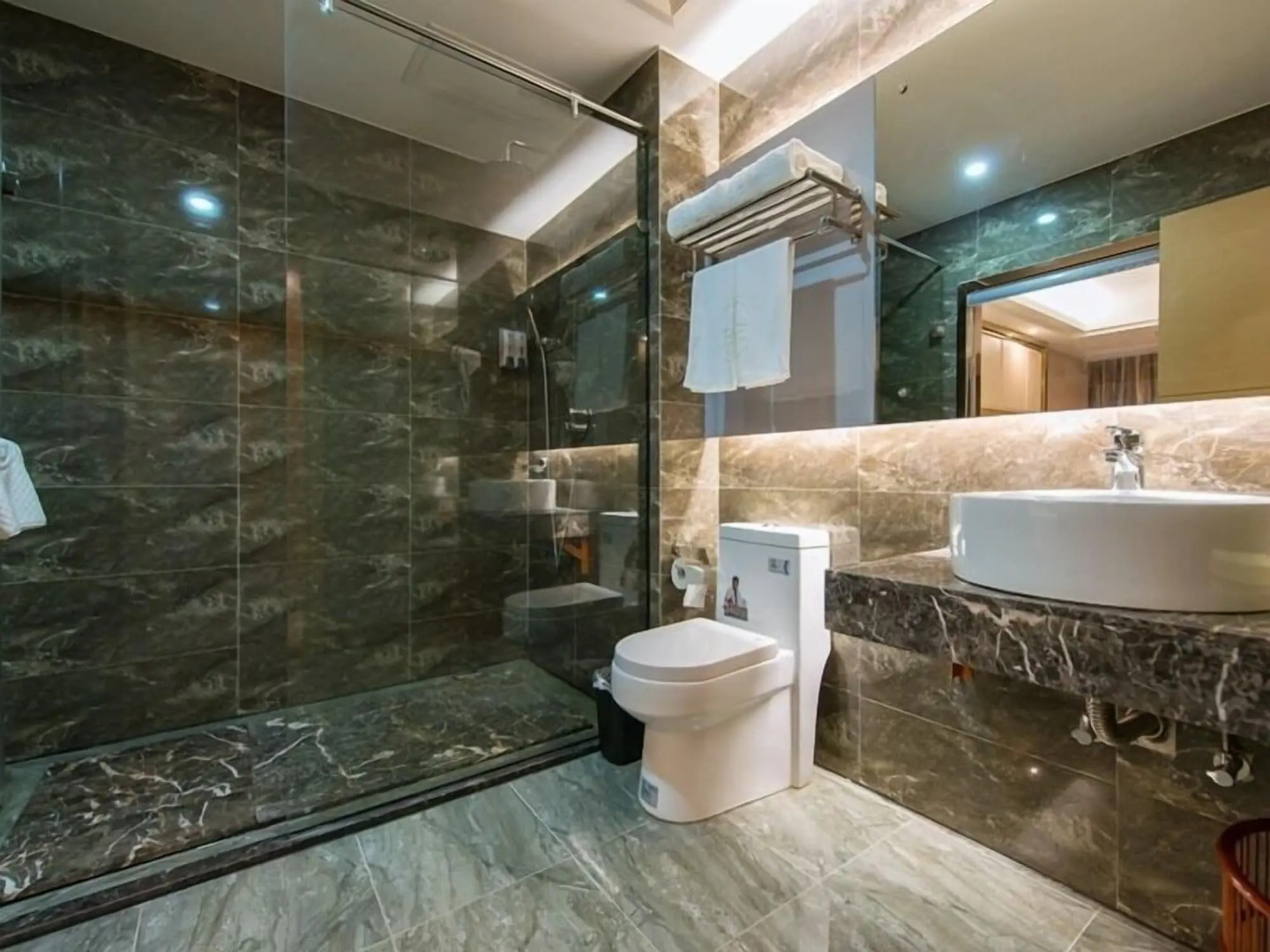 GreenTree Inn Shantou Jinping District Leshan Road Hotel