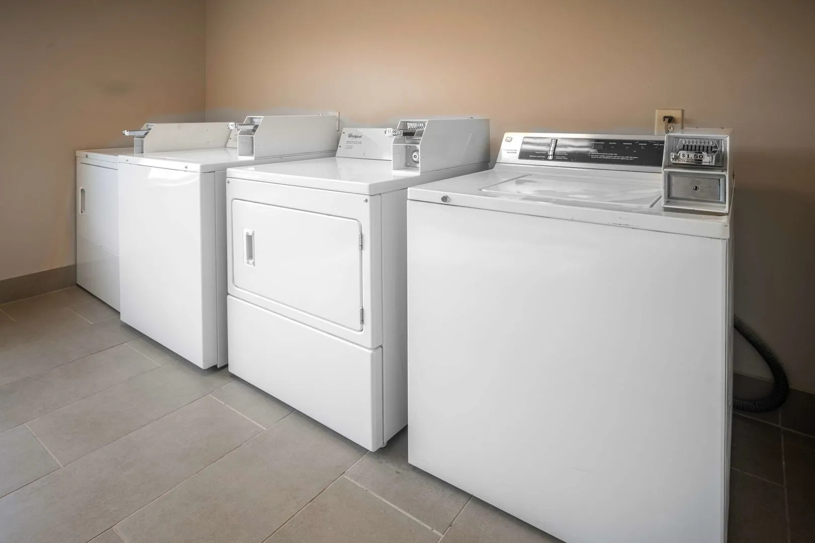 Country Inn & Suites by Radisson, Rocky Mount, NC