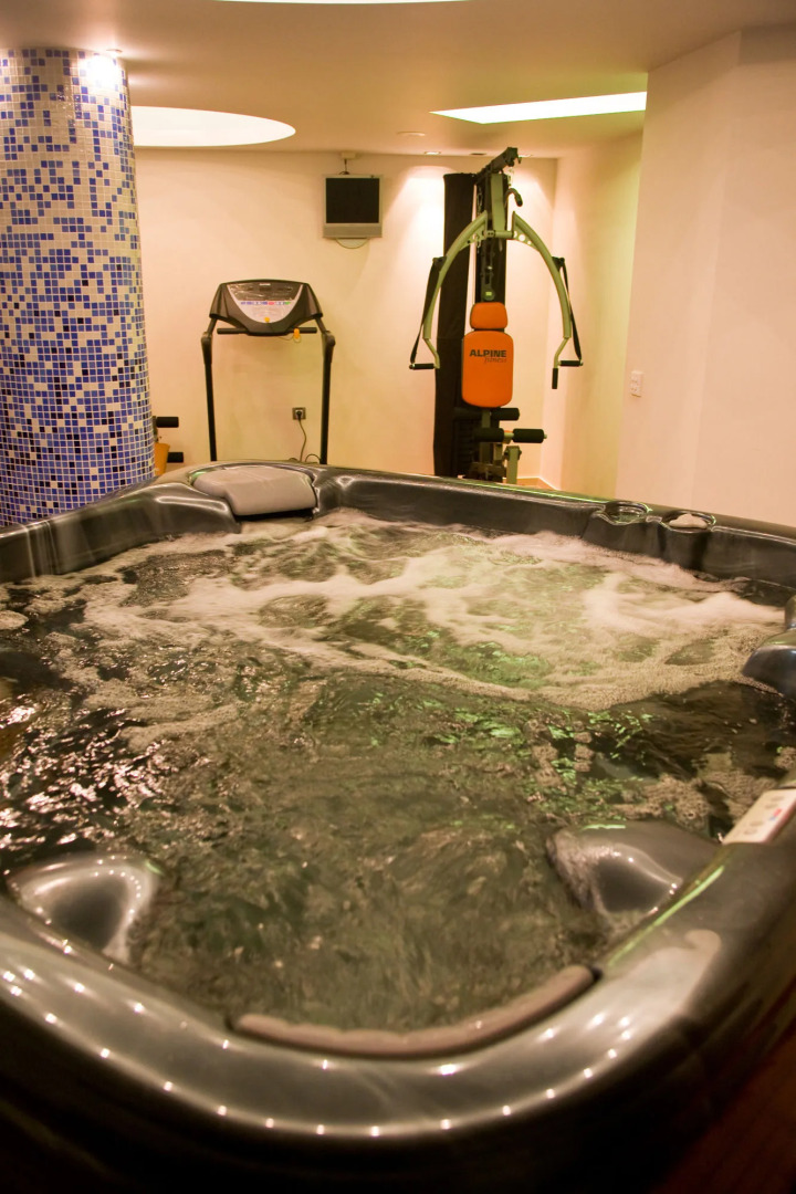 Alexandros Boutique Hotel