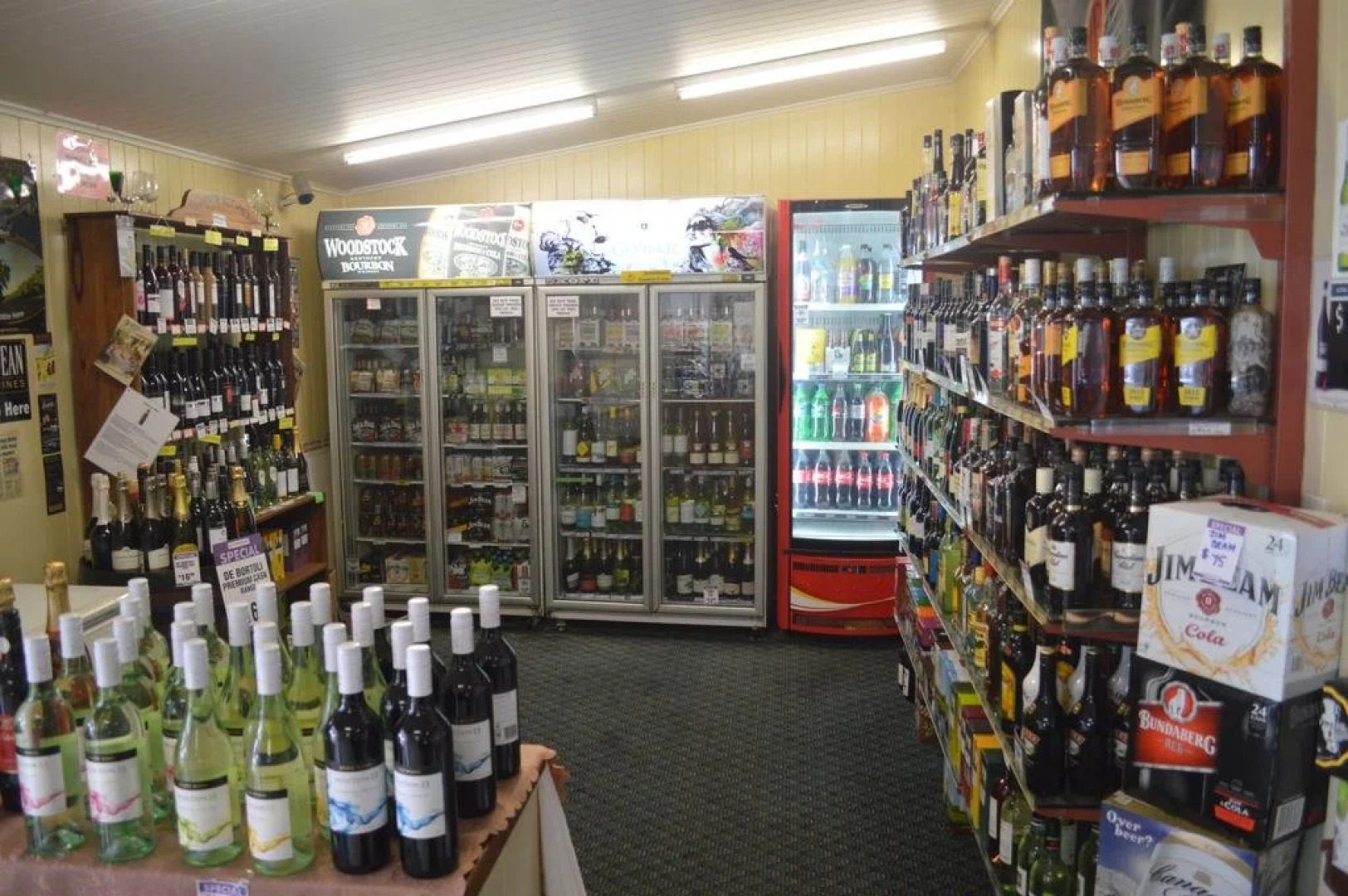 Killarney Hotel-Motel