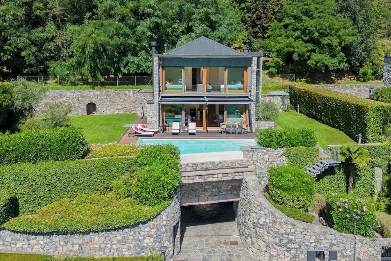 Villa Infinity by Rent all Como