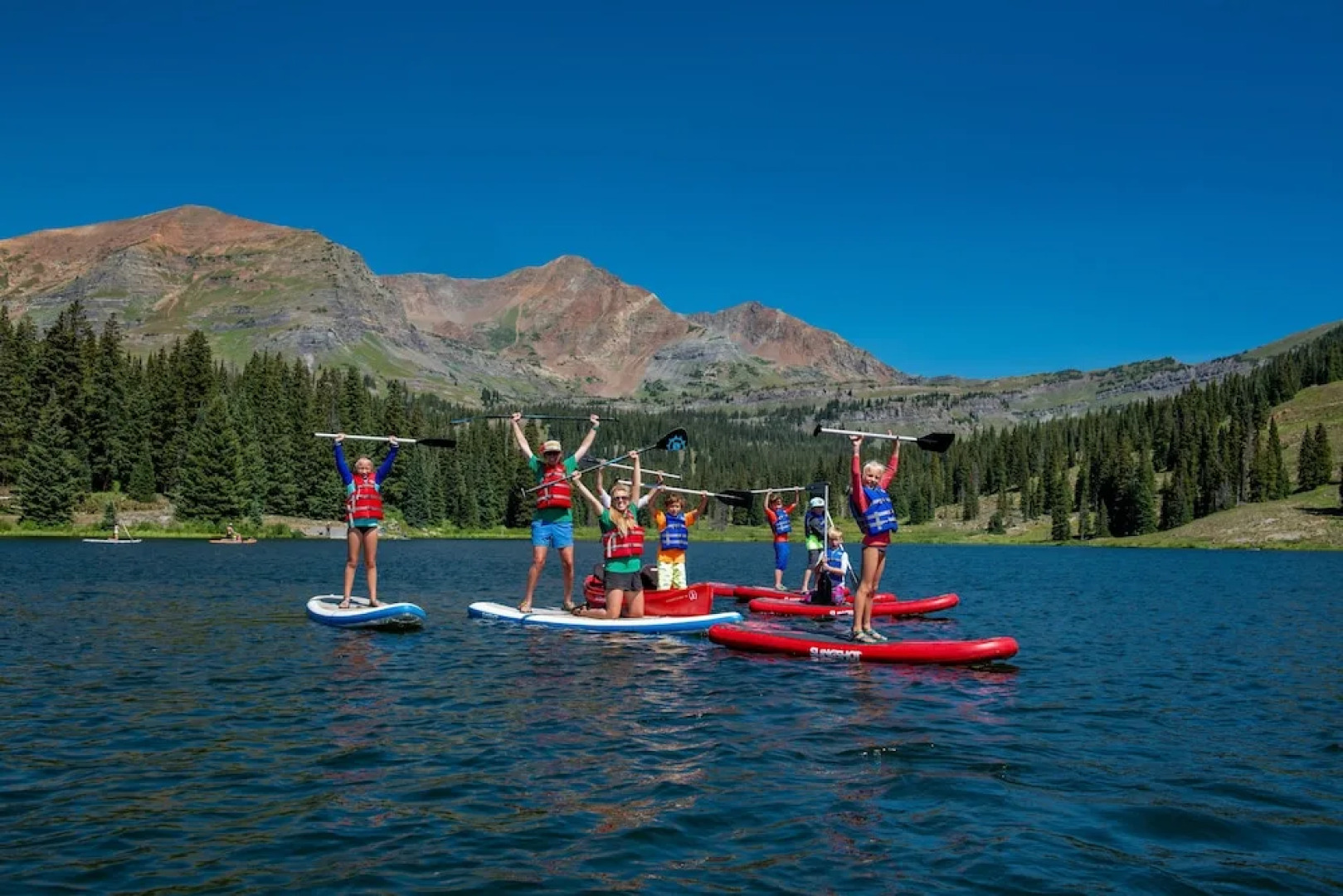 Spacious 2 Bedroom Unit In Mountaineer Square Condo - No Cleaning Fee! by RedAwning