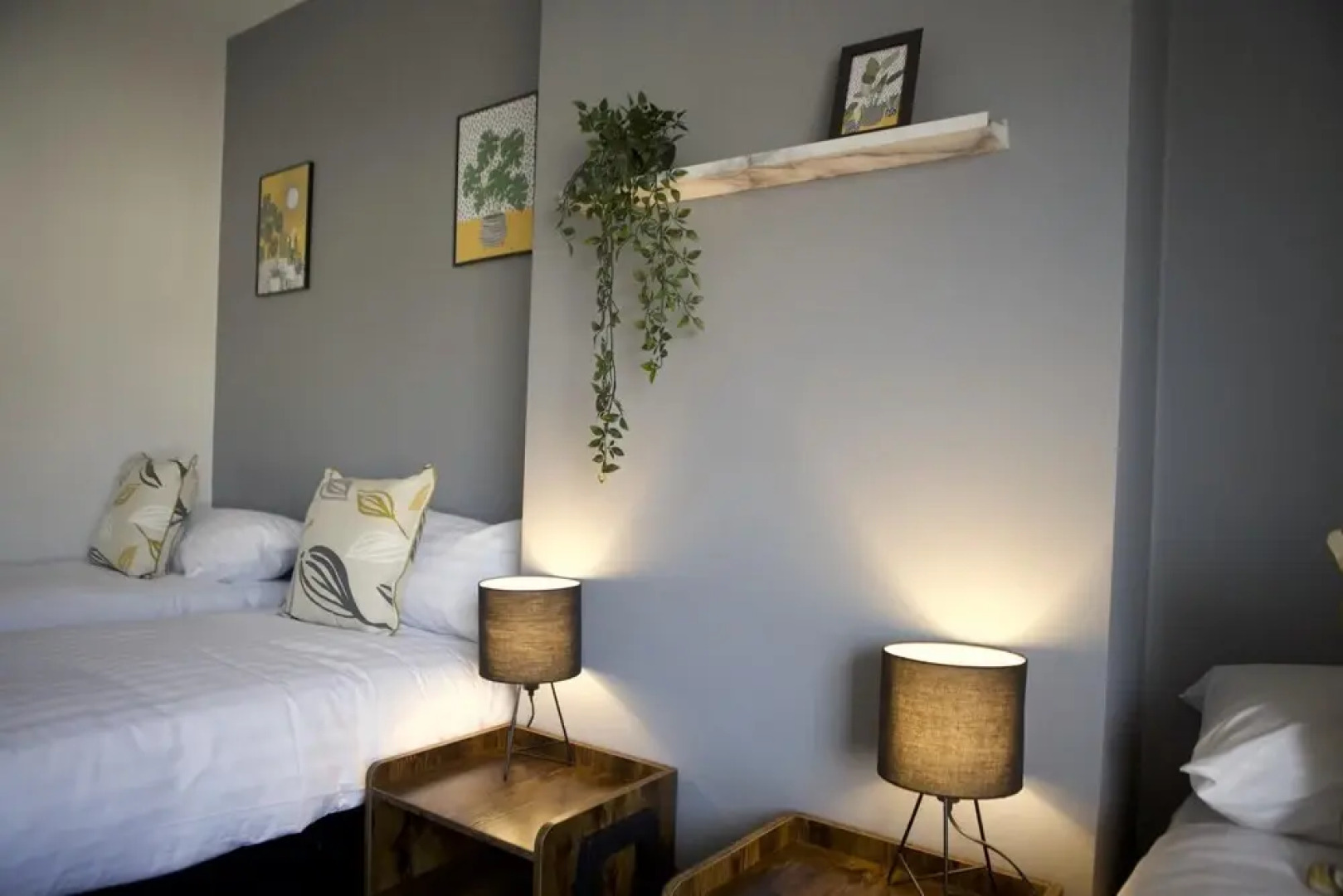 The Flintshire - North Wales - Sleeps Up To 9