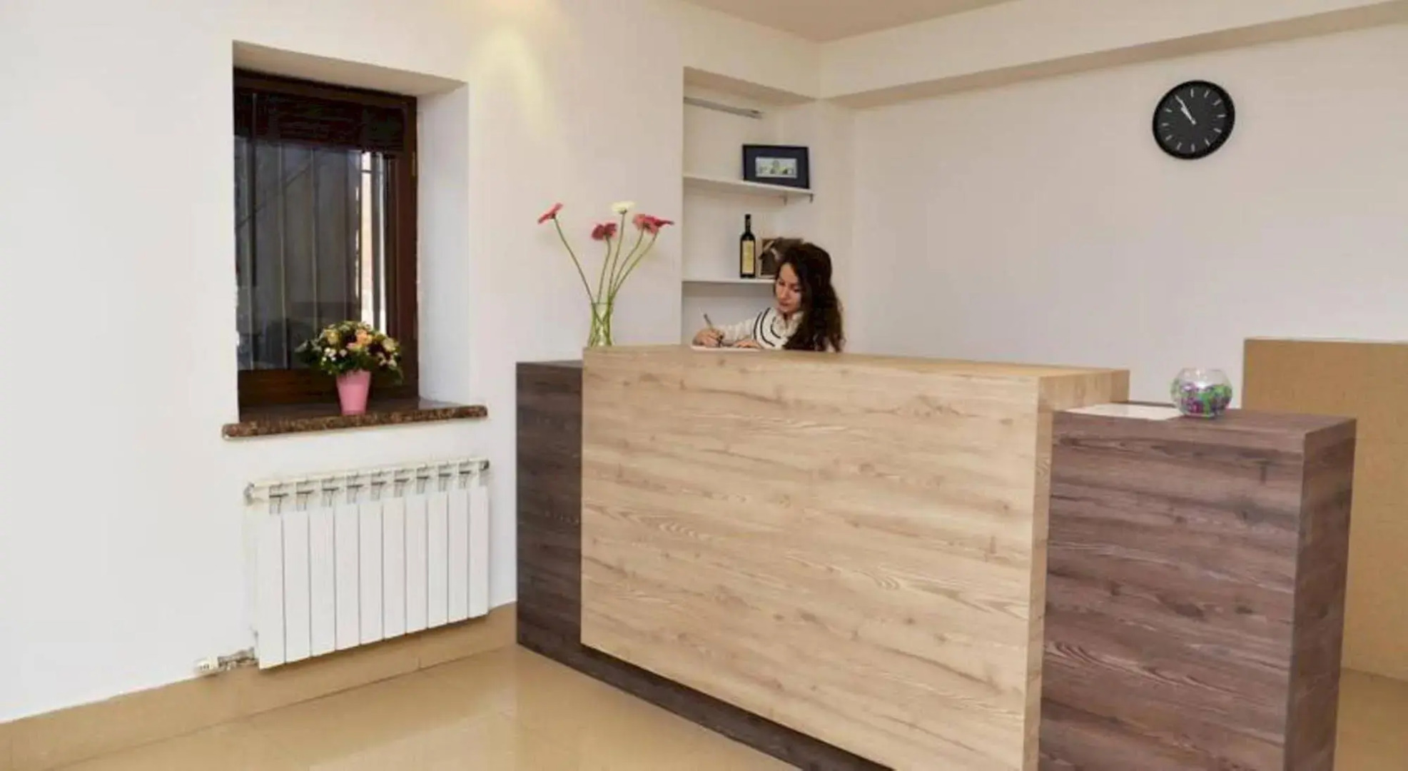 Сити Отель (City Hotel)