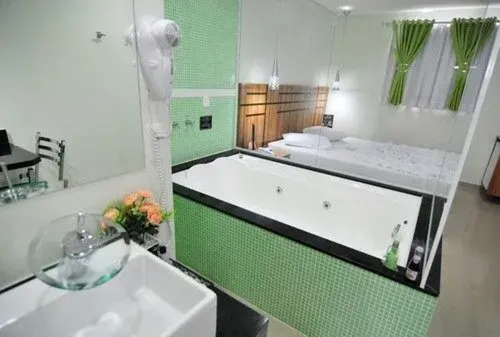 Motel Chocolat - Adults Only