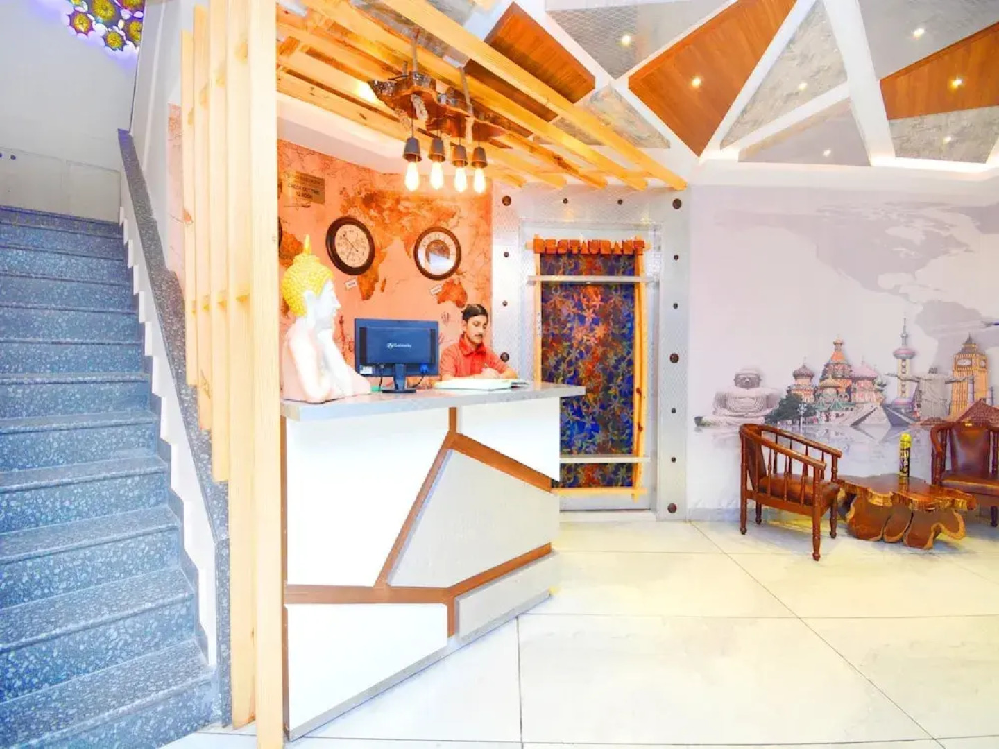 Capital O 38623 Pathankot Club