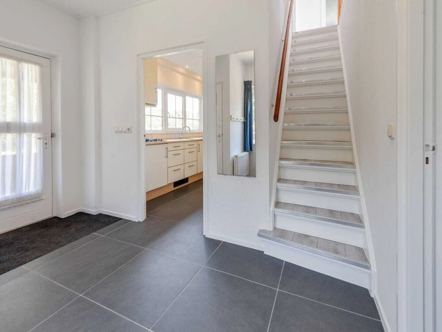 Beautiful Dune Villa With Thatched Roof on Ameland, 800 Meters From the Beach