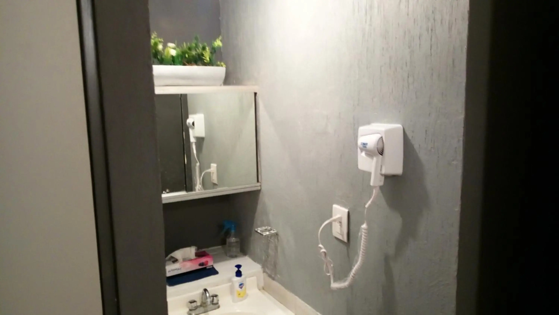 Habitación Privada c/clima y Terraza