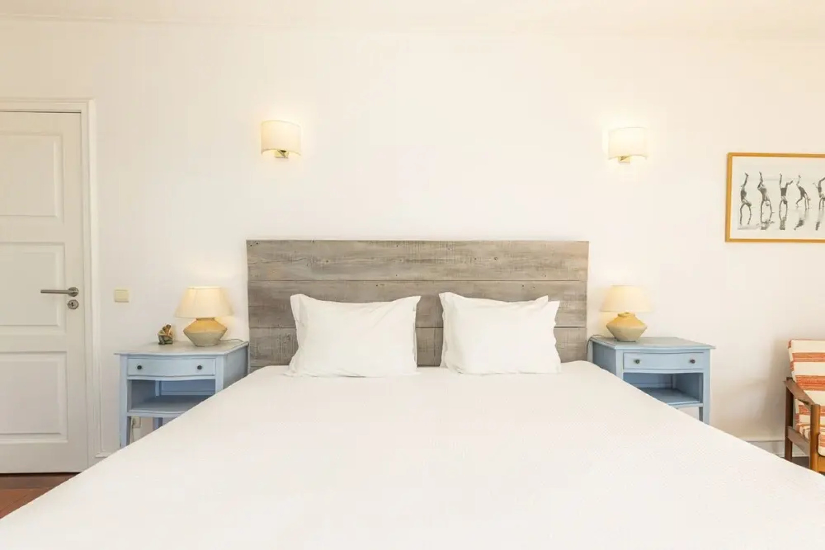 Coastal Charm Chalet by Cadenzalux