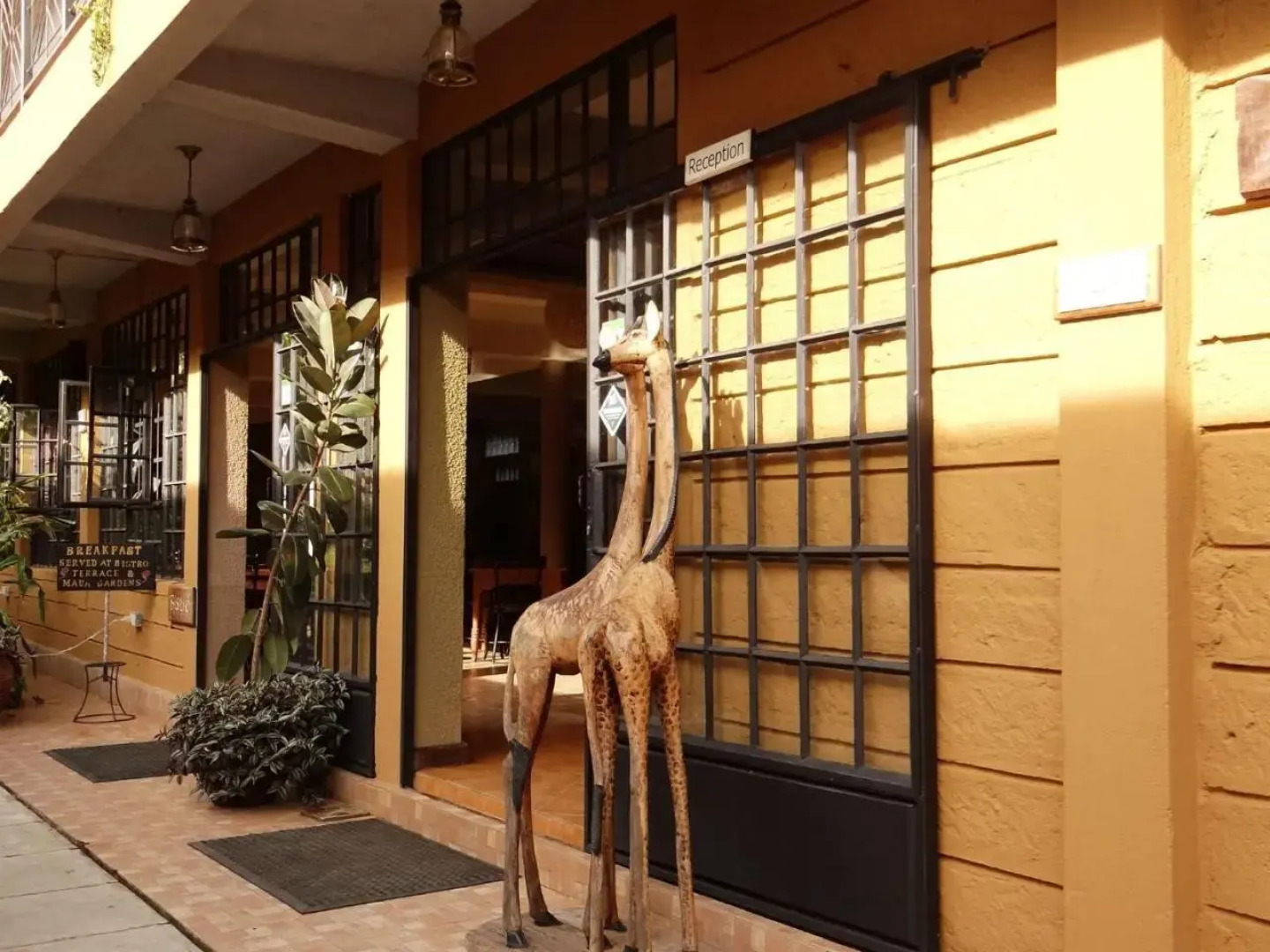 Ikweta Country Inn Maua