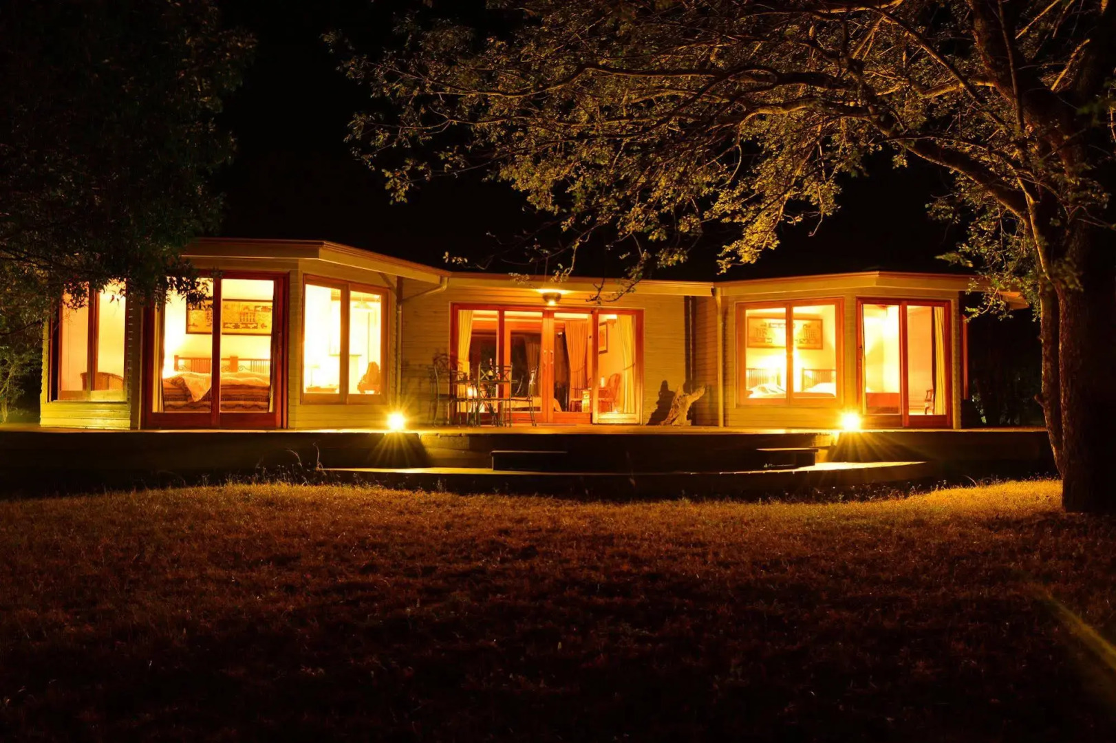 Bushwillow Collection