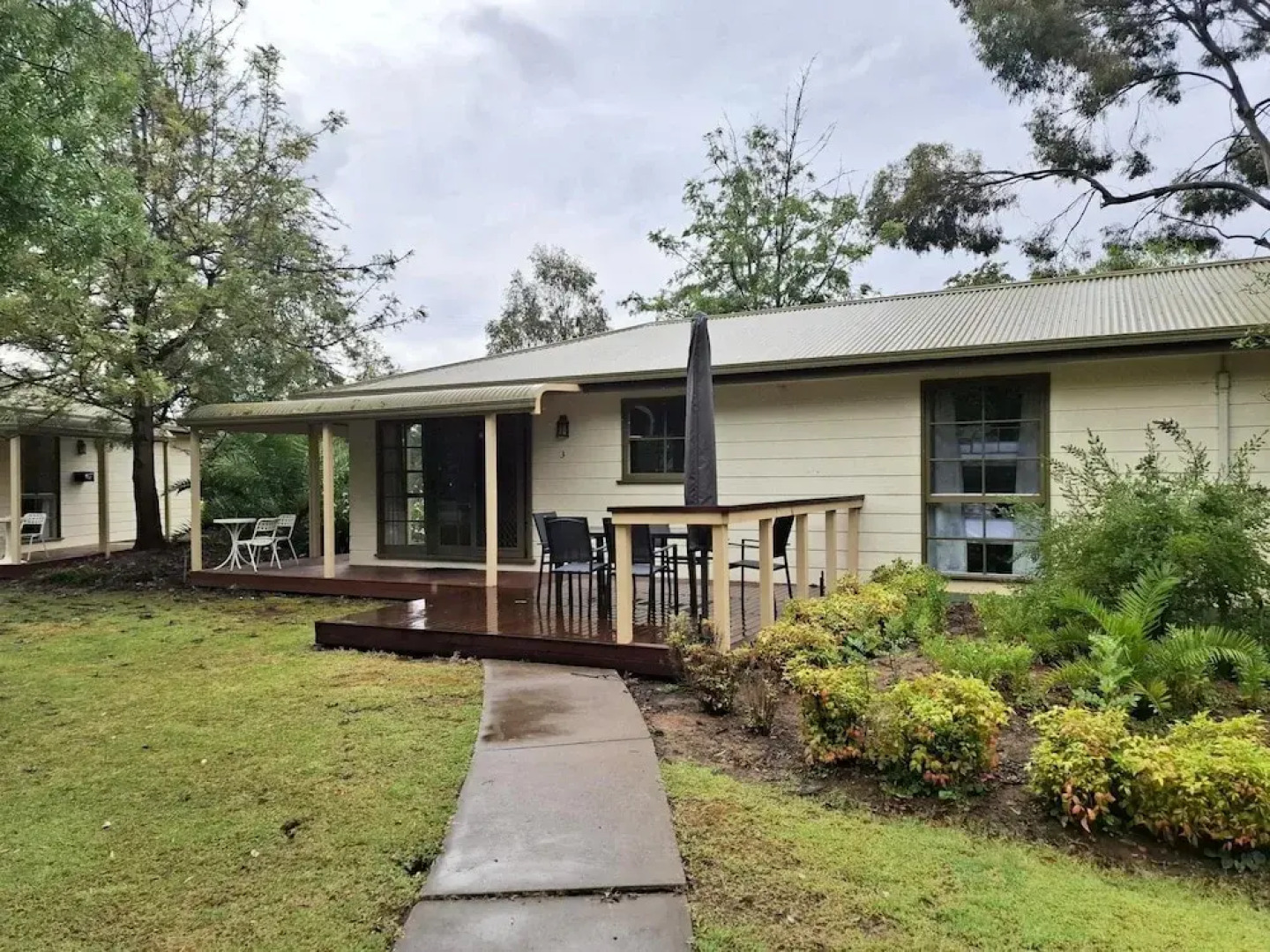 Winbi River Resort Holiday Rentals