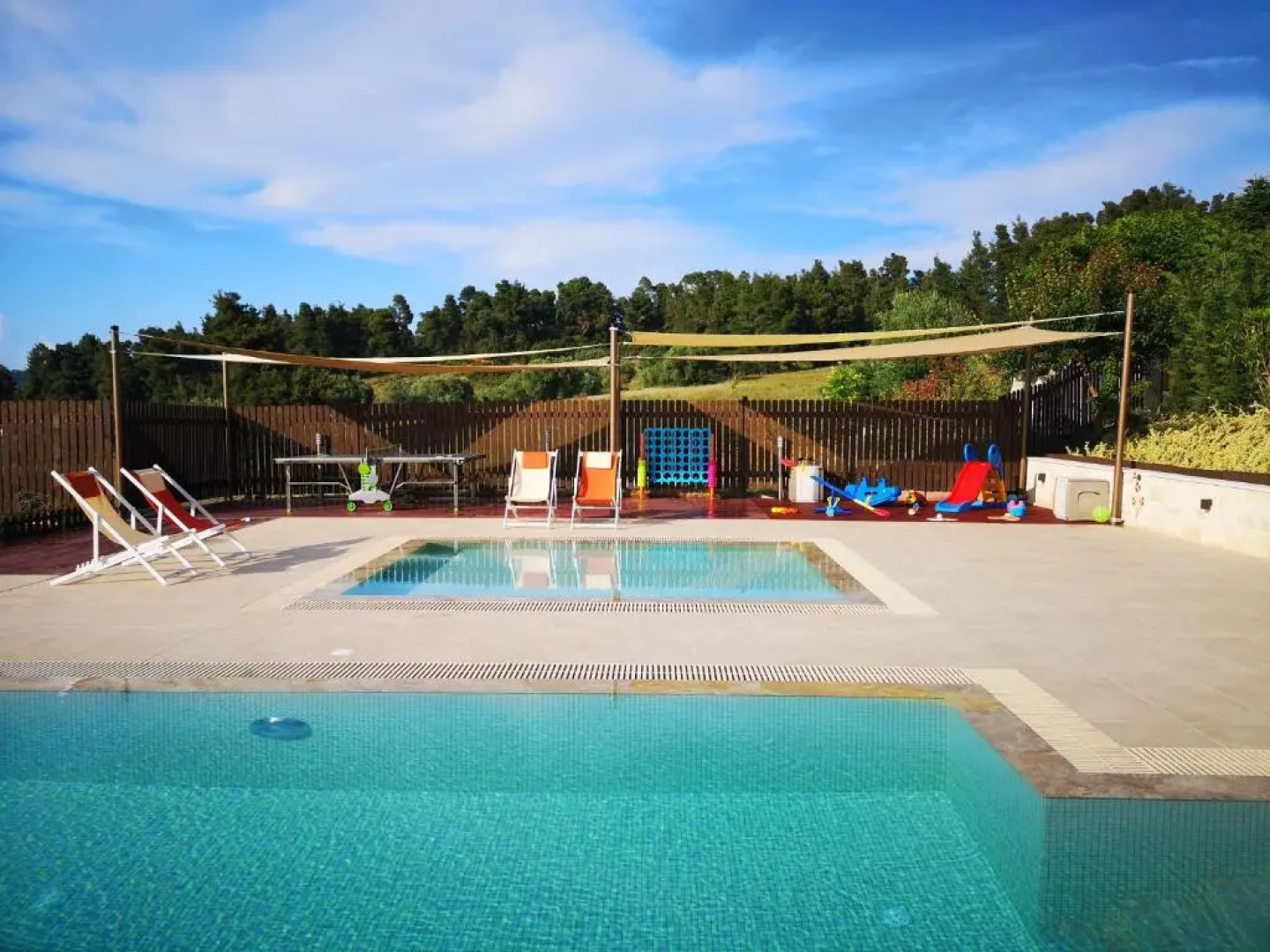 Aracelia Casas De Verano