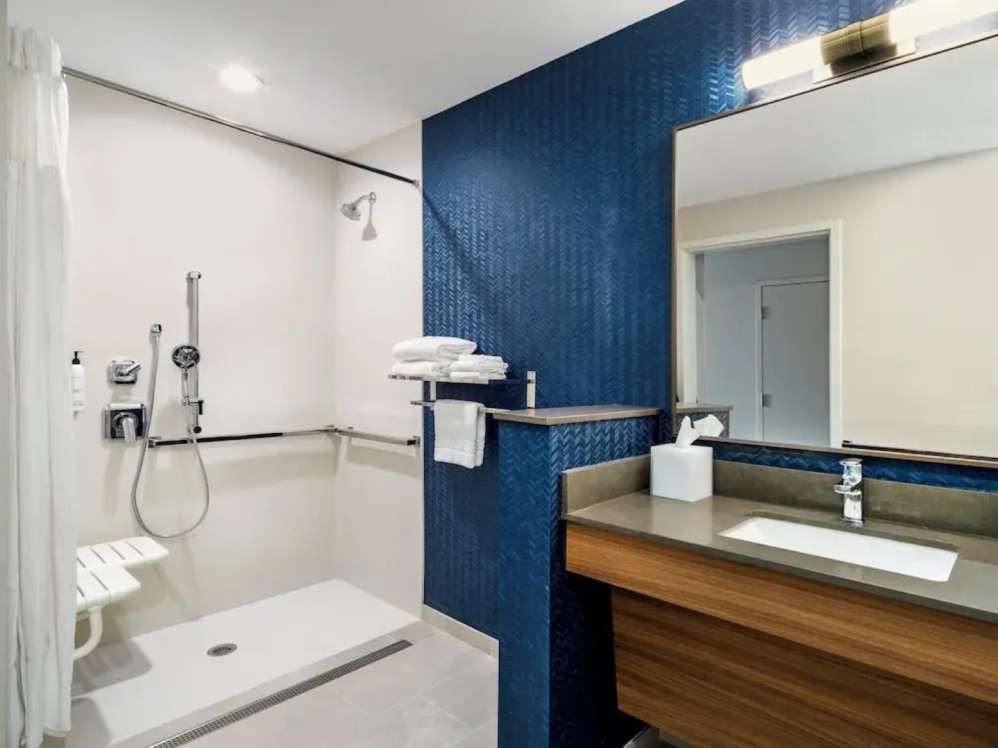 Fairfield Inn & Suites Hanford