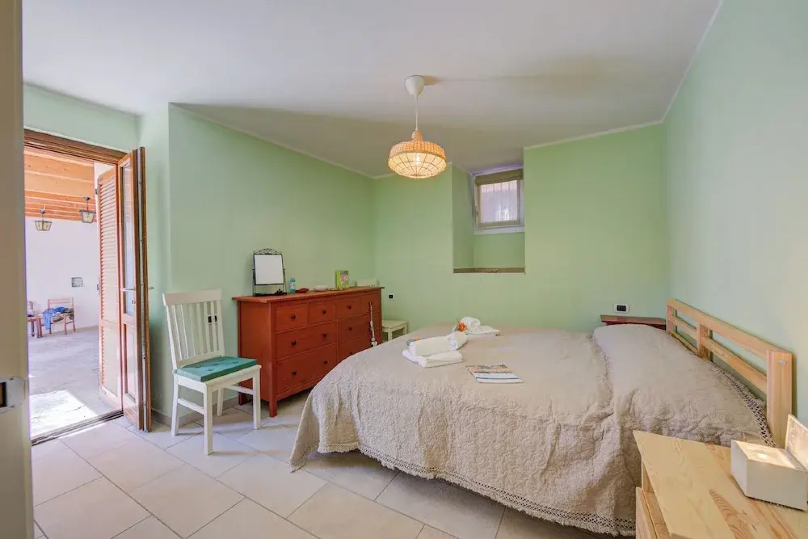 Brighty Rainbow House Garden