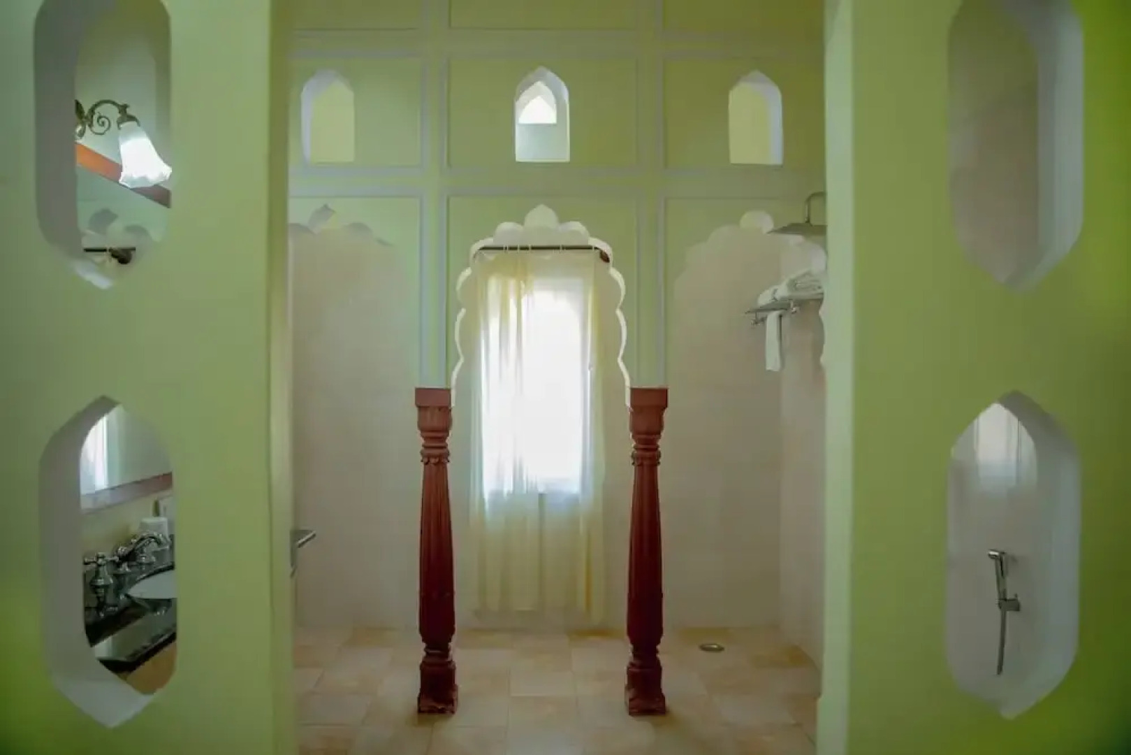 Shahpura Abhaneri Resort