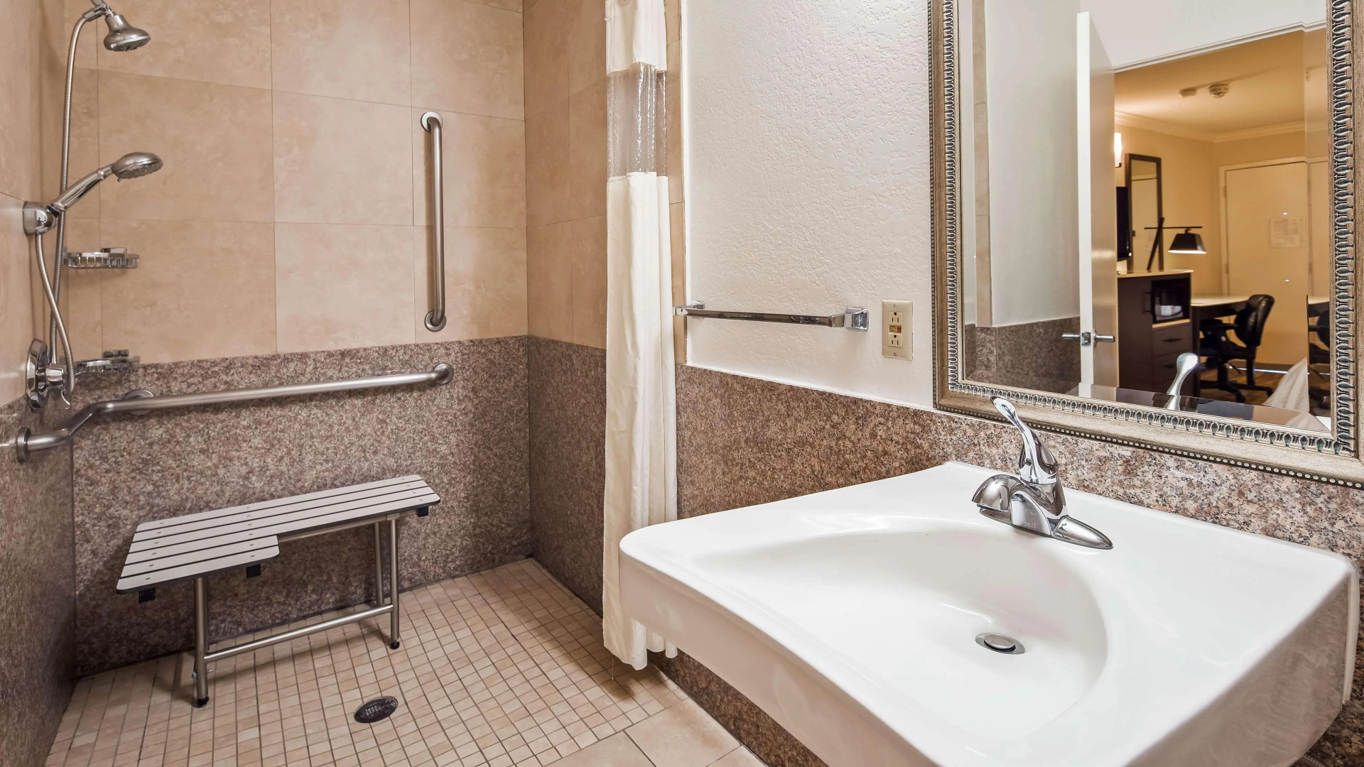 Best Western Plus Orange County Airport North