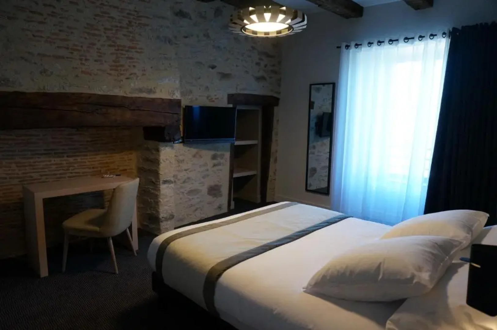 Hotel Saint-Roch, The Originals Relais