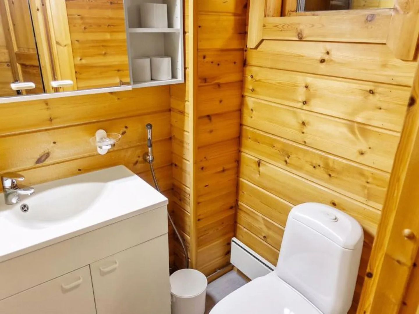 Äkäsjärven lomamökit 3