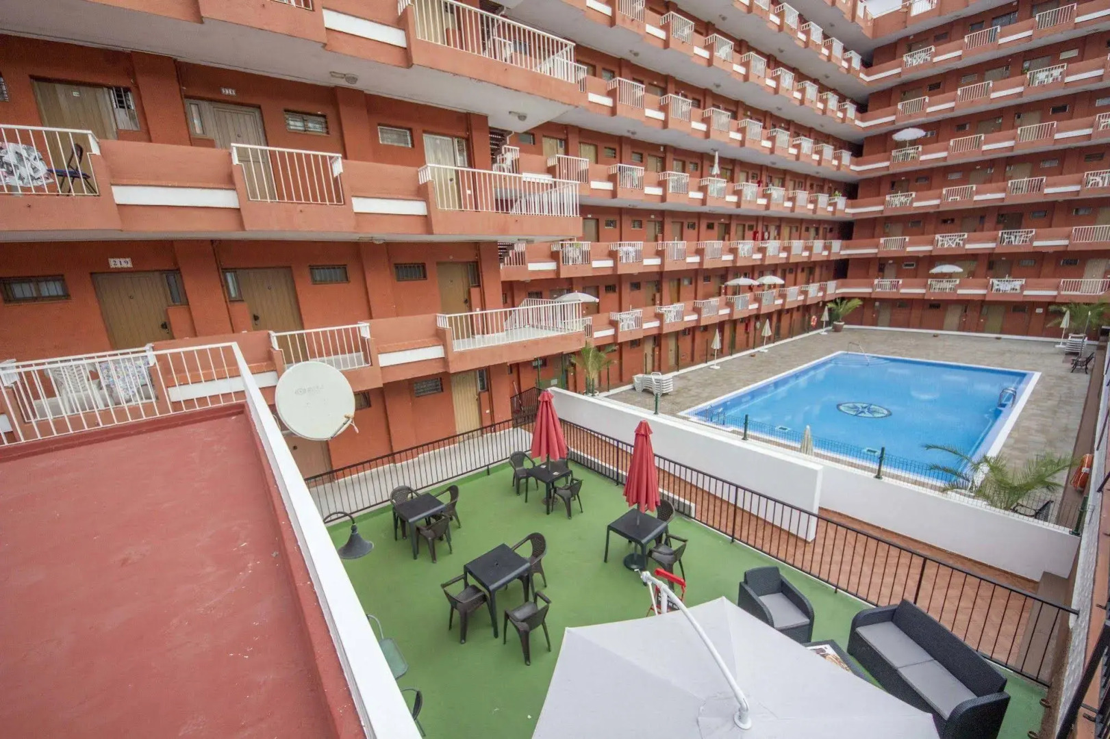 Seguro De Sol Studios