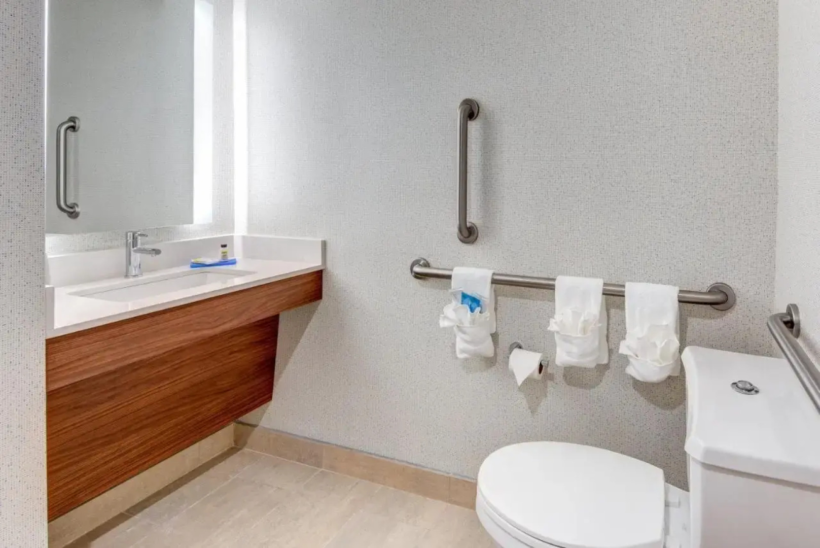 Holiday Inn Express West Long Branch