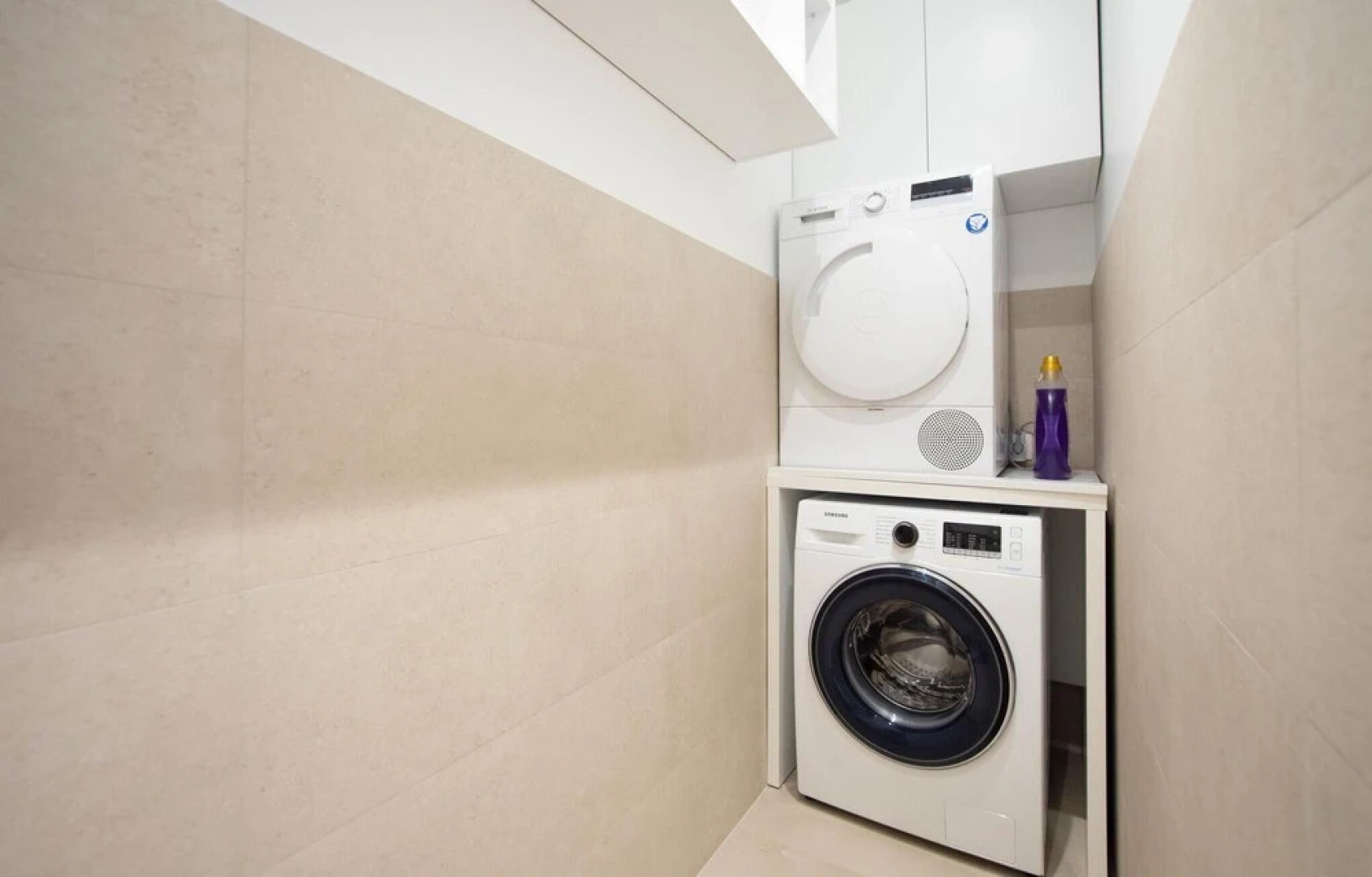 Stunning Apartment in Kastel Gomilica With 3 Bedrooms, Jacuzzi and Wifi