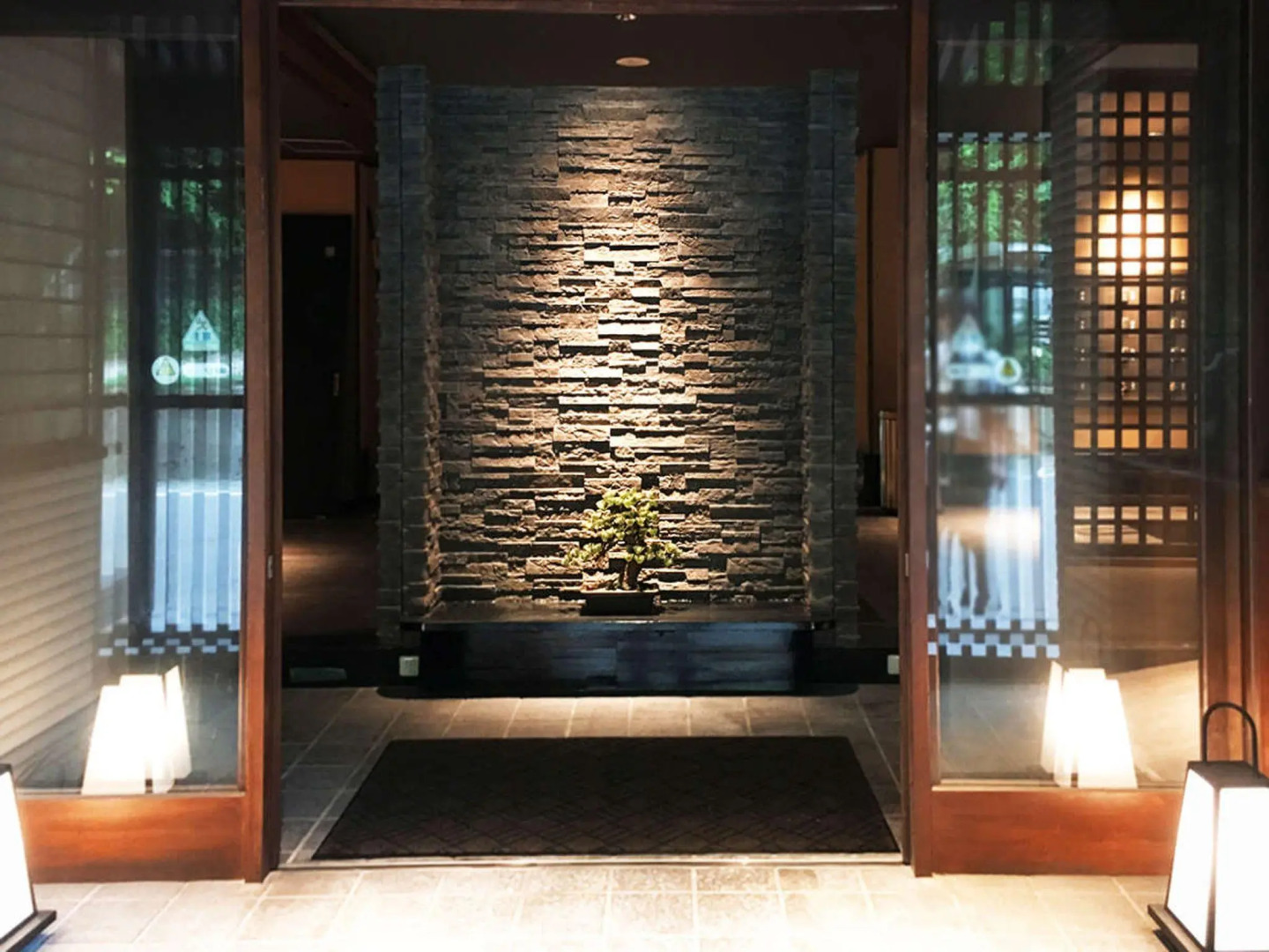 Aizu Higashiyama Onsen, Tsuki no Akari