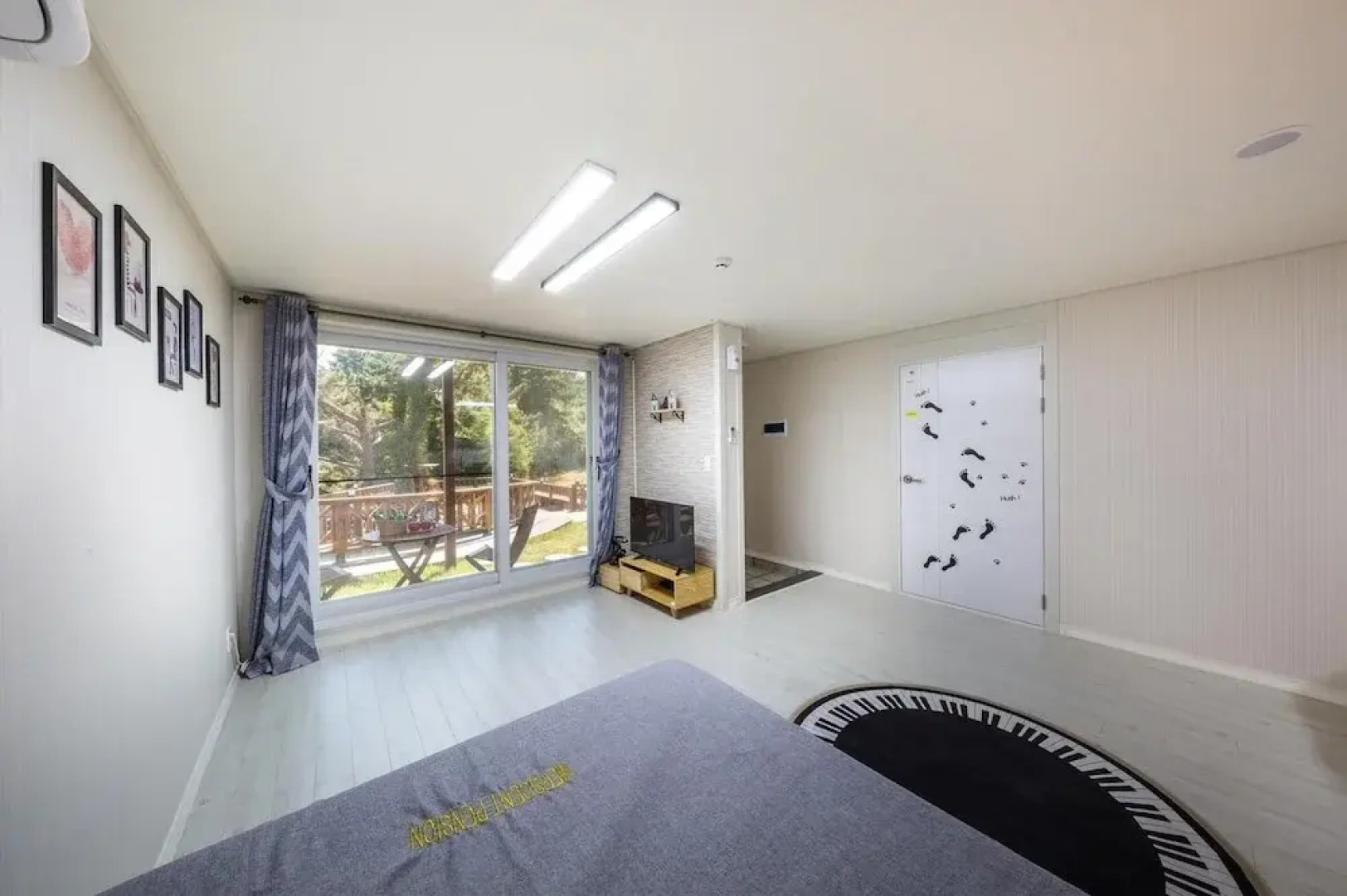 Tongyoung S468 Poolvilla