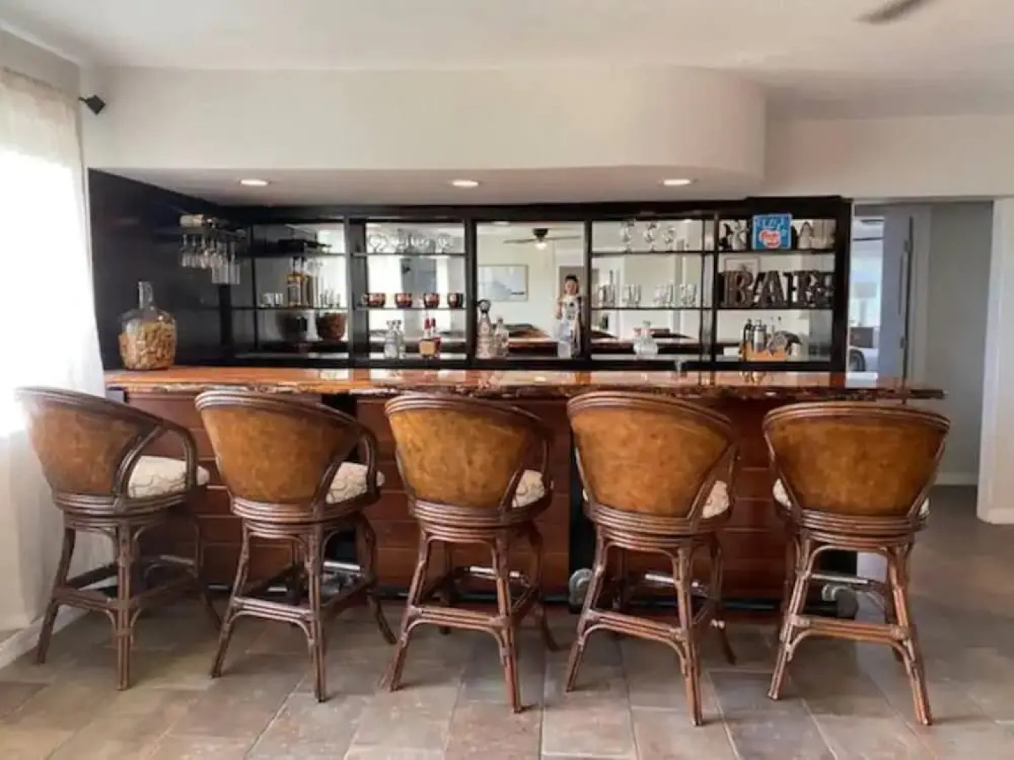 Cozy 4-Bedroom Beachside Home