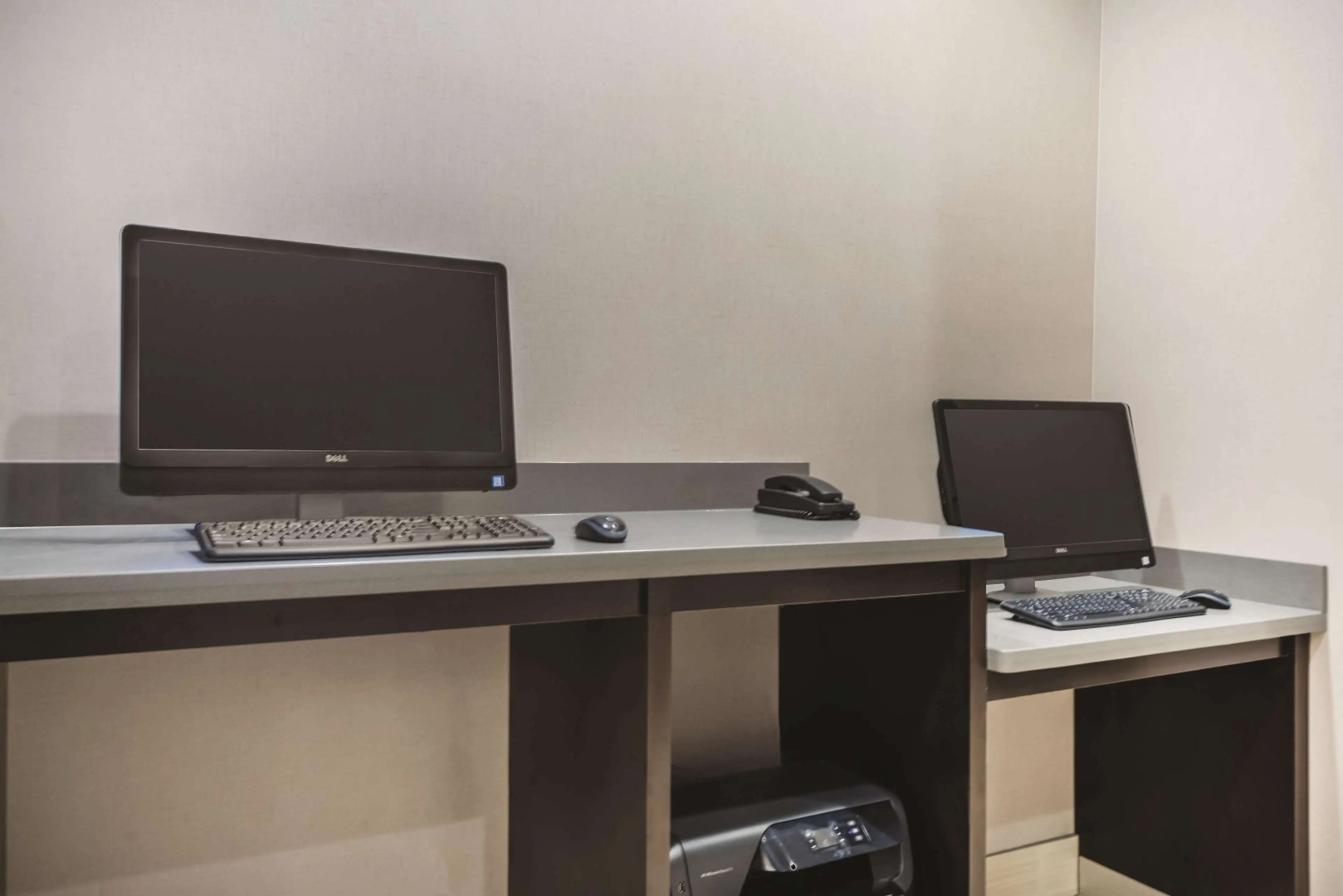 La Quinta Inn & Suites by Wyndham Clifton Park