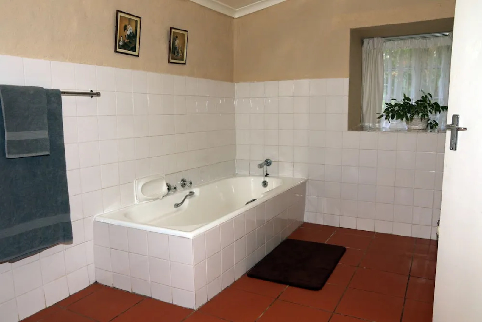 Sterkfontein Heritage Lodge