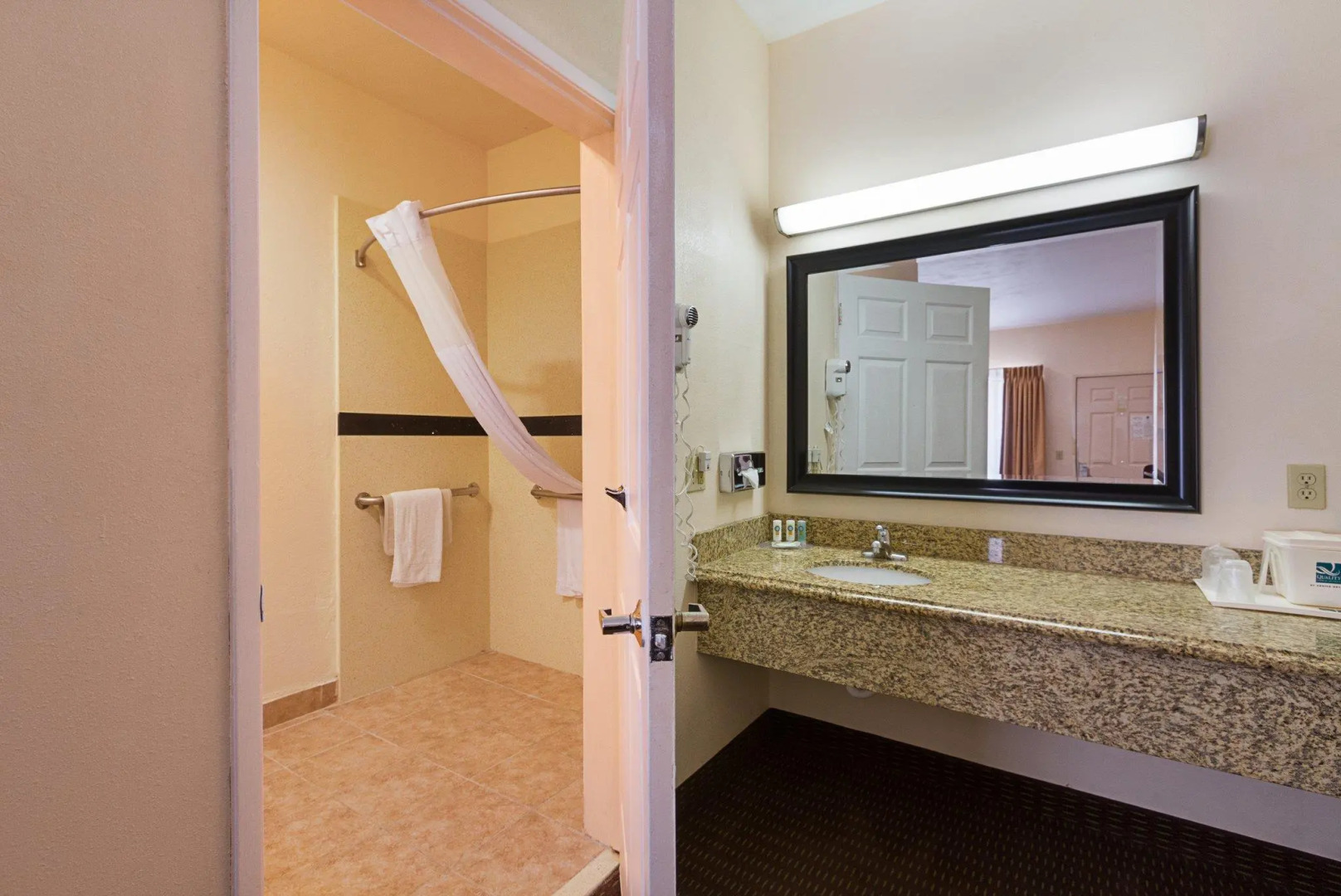 Howard Johnson Express Inn Huntington Beach