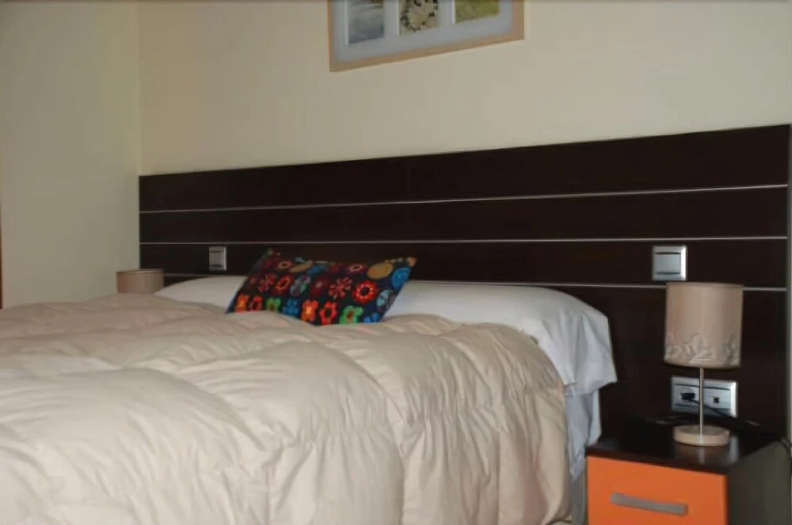 Avila Flats Soterraña "Plaza del Rastro"