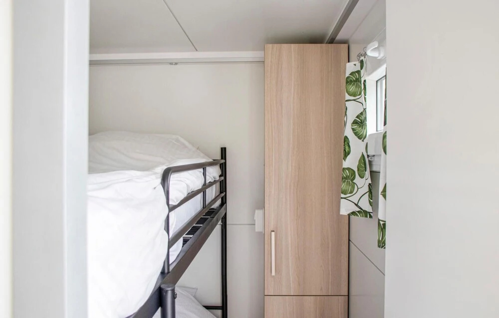 Nice Ship/boat in Biddinghuizen With 2 Bedrooms and Wifi