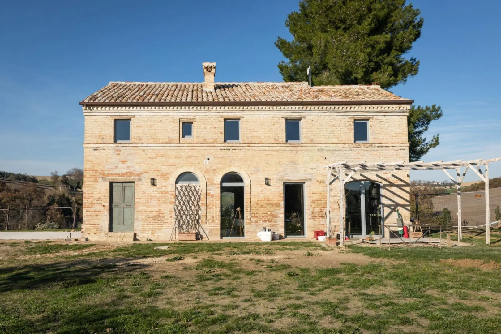 Charm and well-being in a rural setting. Dedicated to all those who seek comfort and style but love-Casa Rurale Botonto