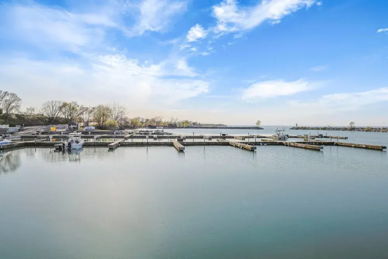 Ramada Jordan/Beacon Harbourside Resort