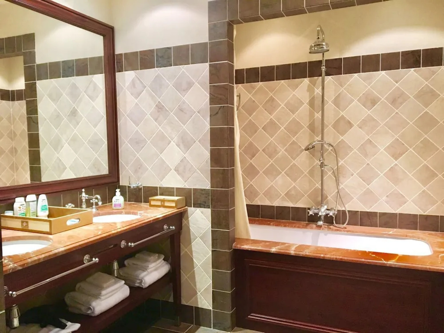 Château des Forgets Hotel