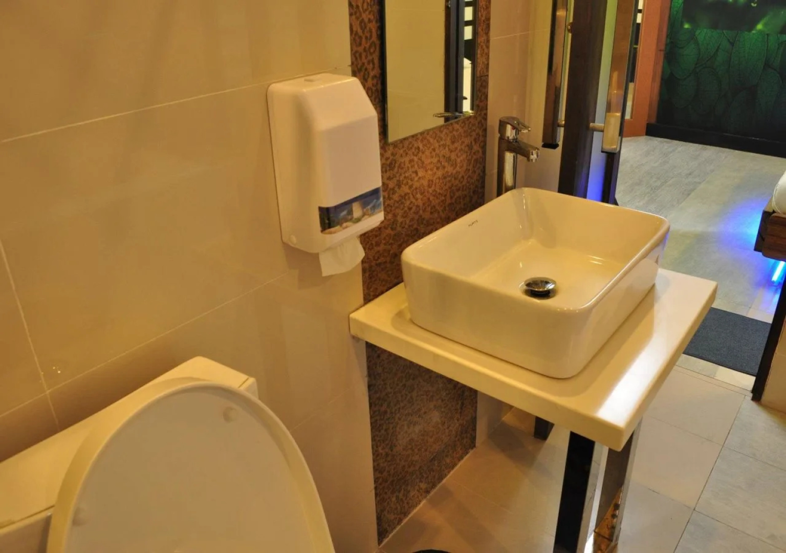 Hotel DreamWorld Las Pinas
