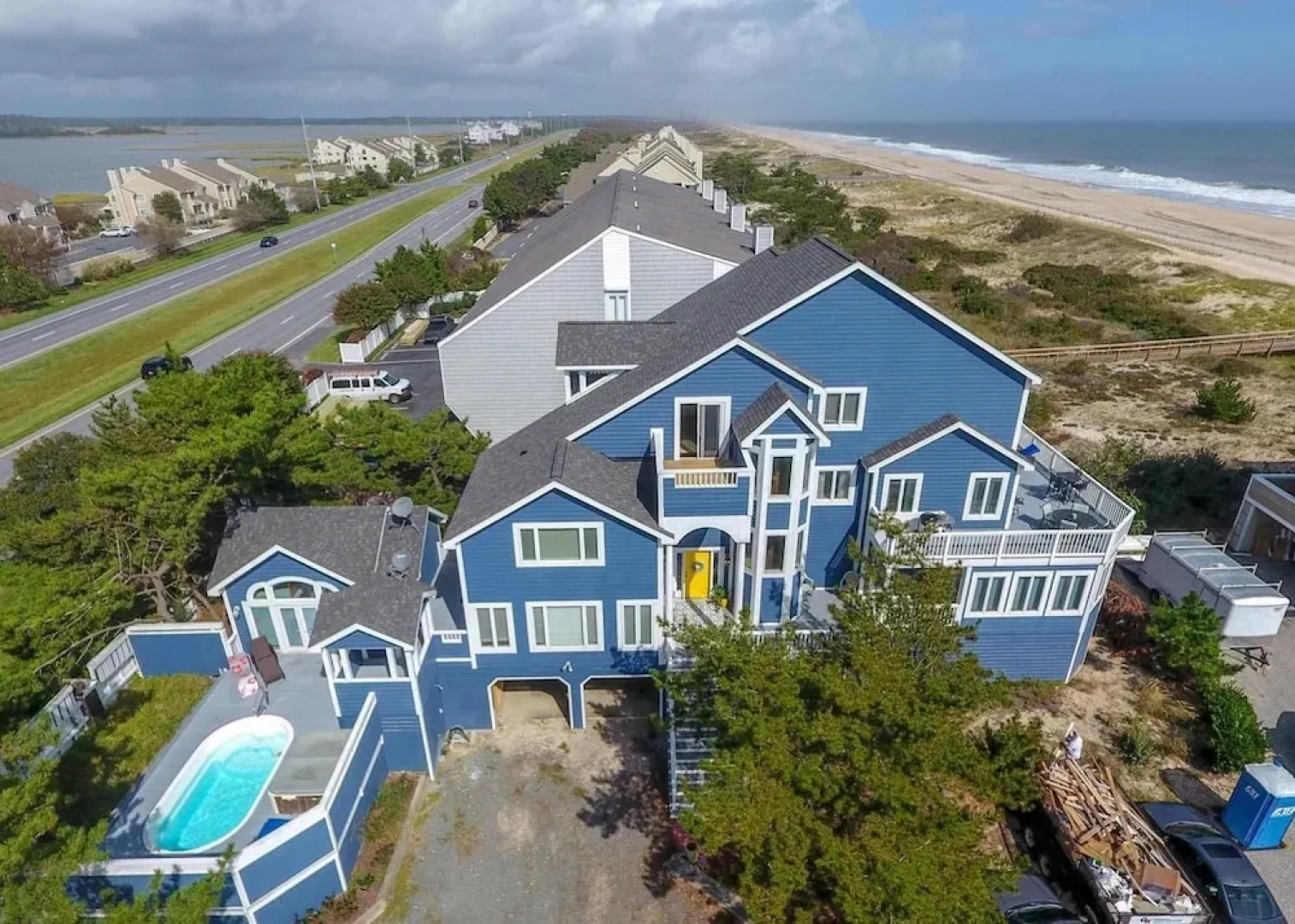 The Curves #1 40107 Owens Ct by Long & Foster