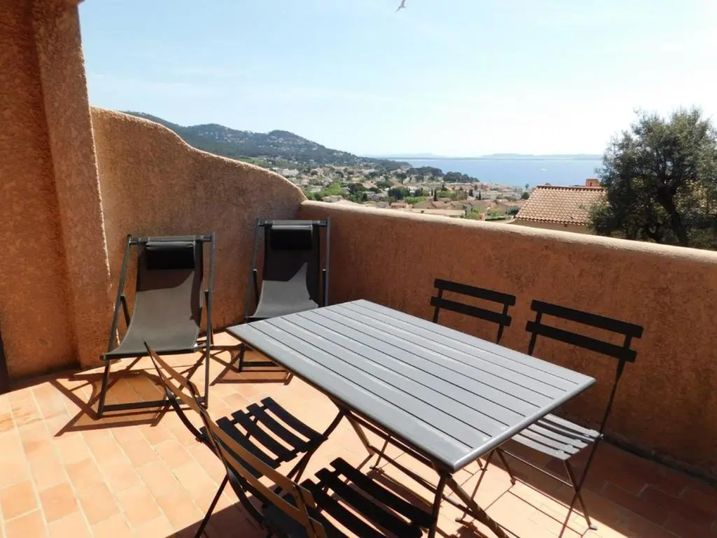 T2 Standing Vue Mer (Adults Only)