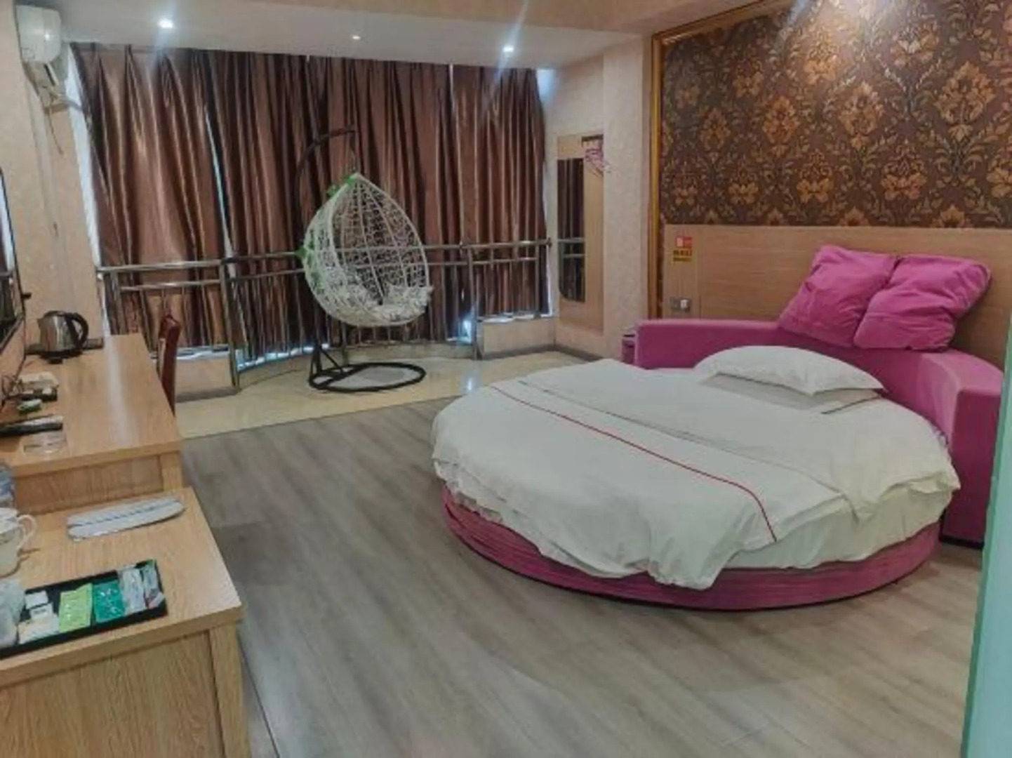 Kaiyuan Jindian Fashion Hotel